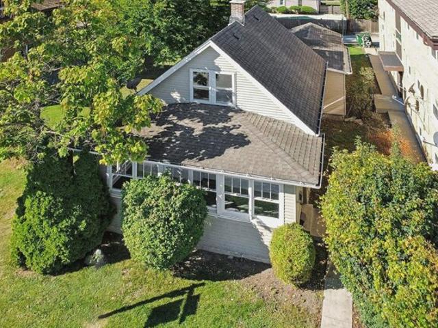 House for sale in Lemont, Illinois