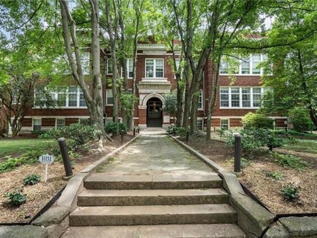 Condo for sale in Atlanta, Georgia