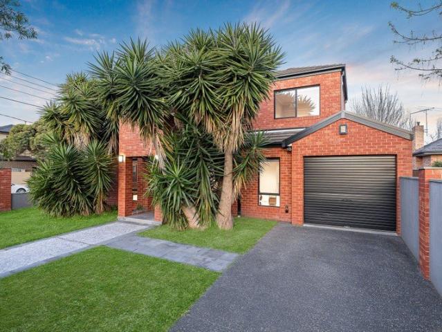 House for sale in Bentleigh East, Melbourne