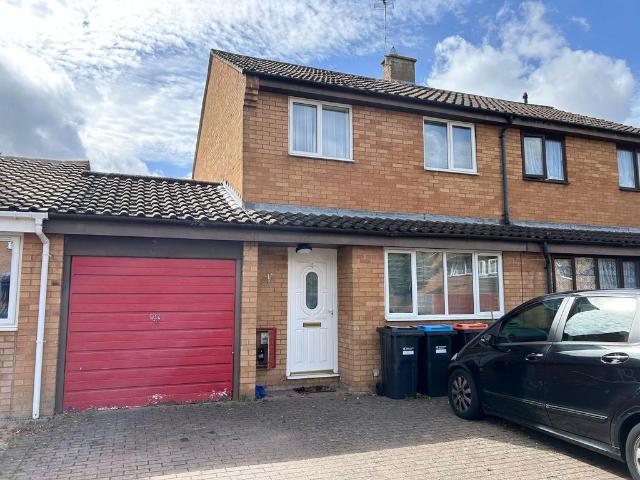 House for rent in Oldbrook, Milton Keynes