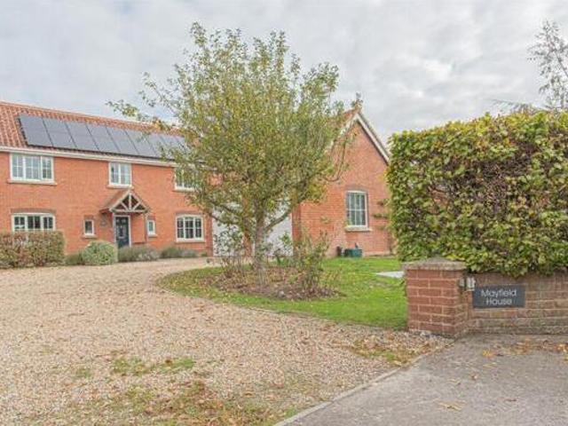 House for sale in Lyons, Greater London