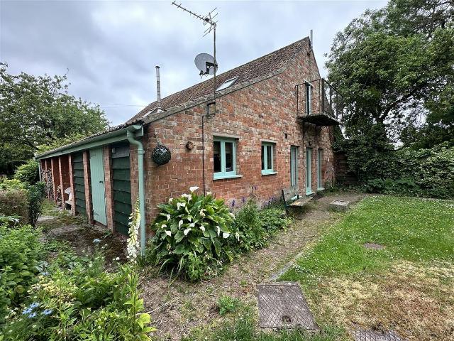 Apartment for rent in Burrowbridge, Somerset