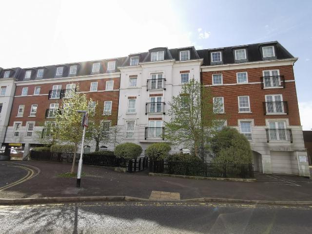 Apartment for rent in Woodcote, Epsom