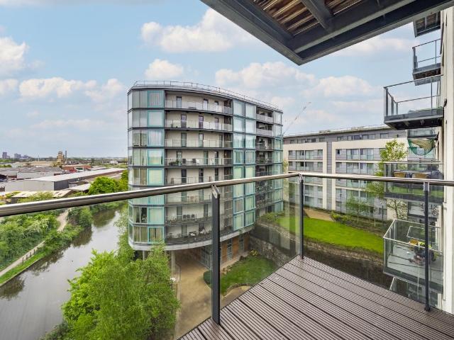 Apartment for rent in Hayes, Greater London