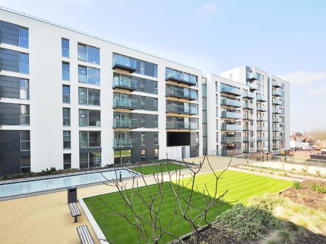 Apartment for rent in Hayes, Greater London