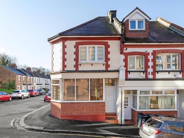 Apartment for rent in London Borough of Croydon, Greater London