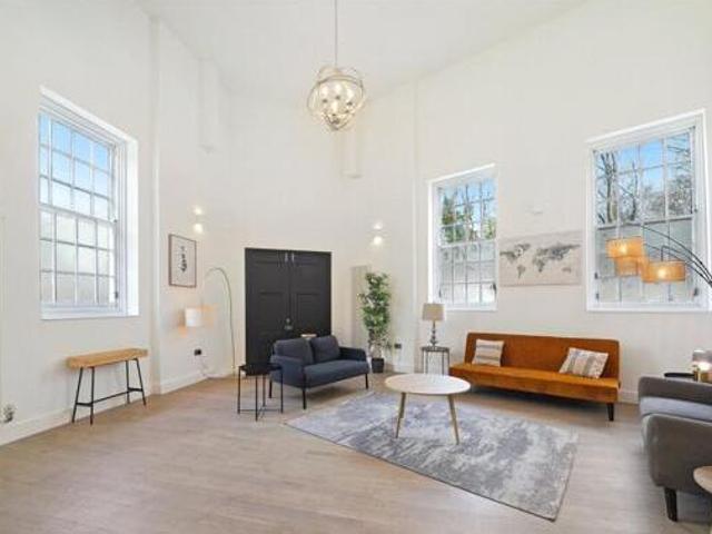 House for sale in Red Hill, Surrey