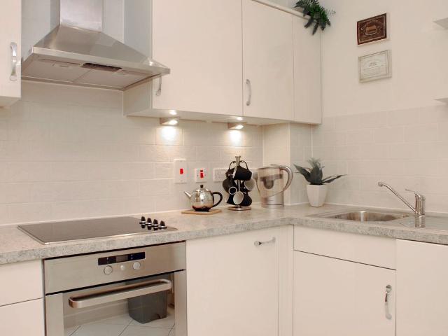 Apartment for rent in Horsell, Woking