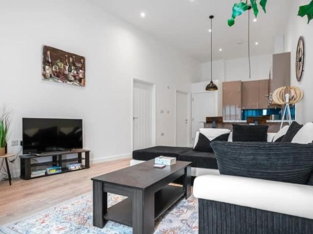 Apartment for rent in Horsell, Woking