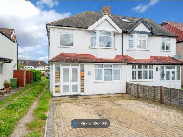 House for rent in Stoneleigh, Ewell
