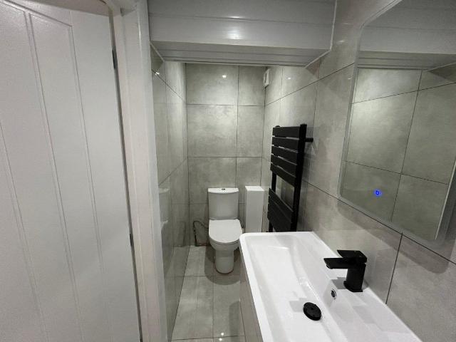 Apartment for rent in Daws Hill, Cressex
