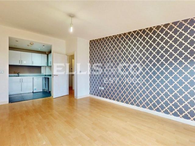 Apartment for rent in Sudbury, Greater London