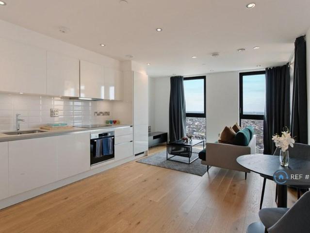 Apartment for rent in Sudbury, Greater London