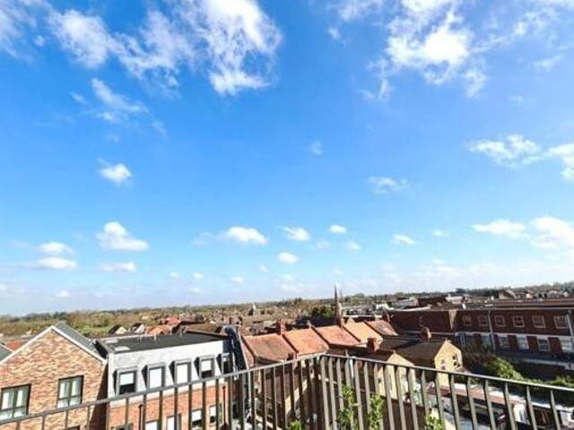 House for sale in Row Town, Surrey