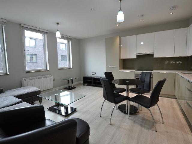 House for rent in Yiewsley, Greater London