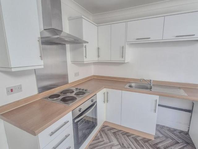 Apartment for rent in Purston Jaglin, West Yorkshire