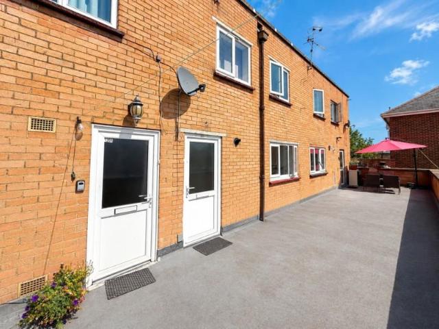 Apartment for rent in Addlestone, Runnymede
