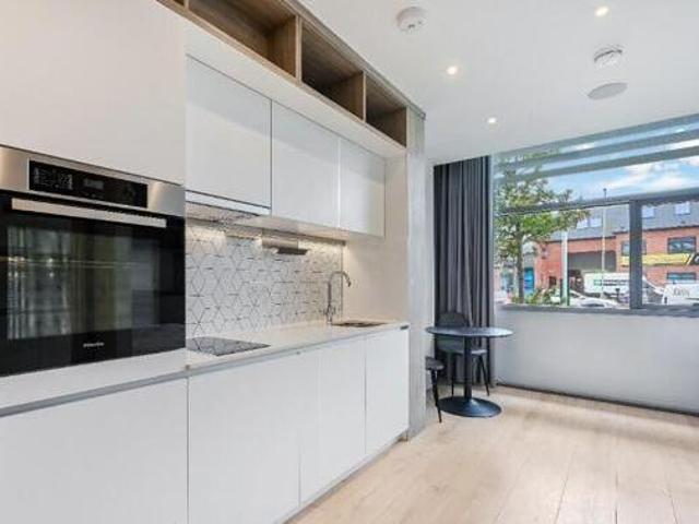 House for rent in Addlestone, Runnymede