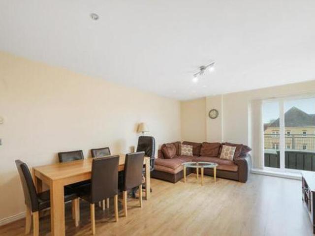 House for sale in Elstree and Borehamwood, Borehamwood