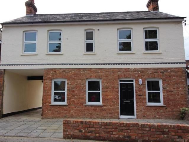 Apartment for rent in Wooburn, Bourne End