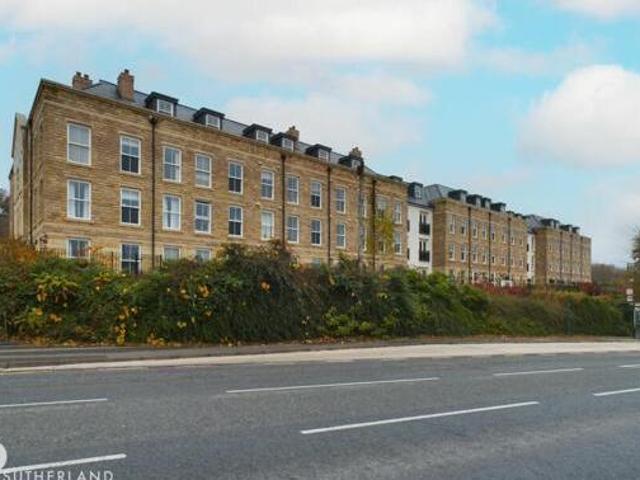 House for sale in Charlesworth, East Midlands