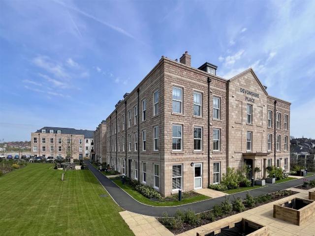 Apartment for rent in Charlesworth, East Midlands