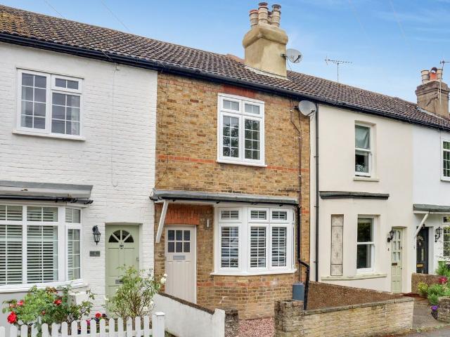 House for rent in Claygate, Elmbridge