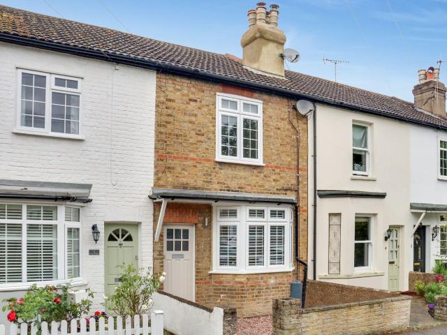 House for rent in Claygate, Elmbridge