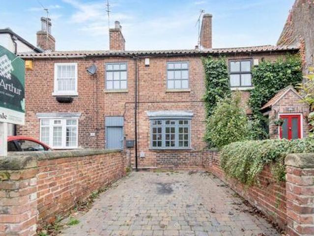 House for sale in Hatfield, South Yorkshire