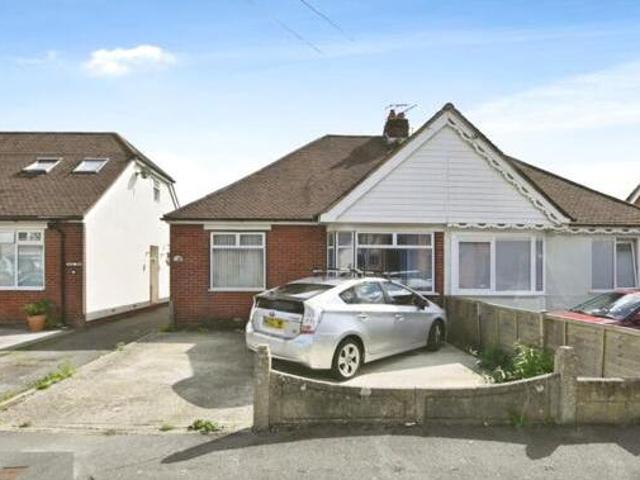 House for sale in Spring Vale, Hampshire