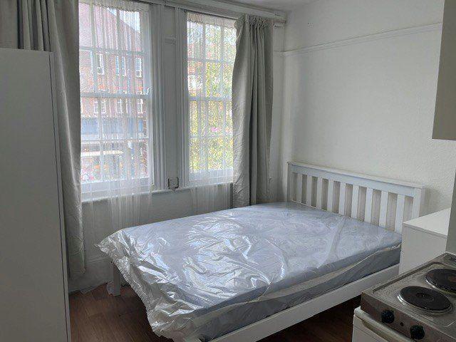 Studio for rent in Greater London