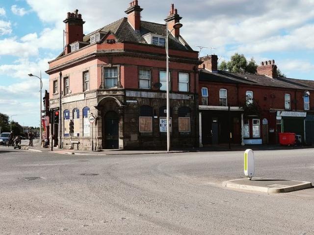 Room for rent in Rossmore, Cheshire