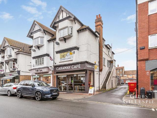 Apartment for rent in Denham, Gerrards Cross and Chalfonts Community Board, Gerrards Cross