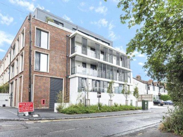 Apartment for rent in Gerrards Cross, Denham