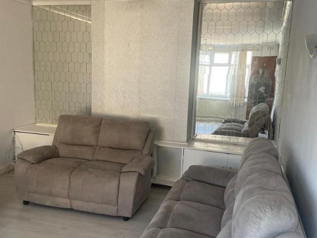 Apartment for rent in London Borough of Havering, Greater London