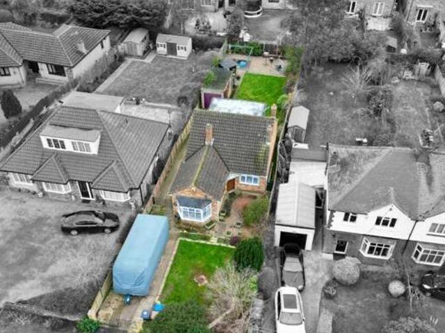 House for sale in Northampton, Northamptonshire