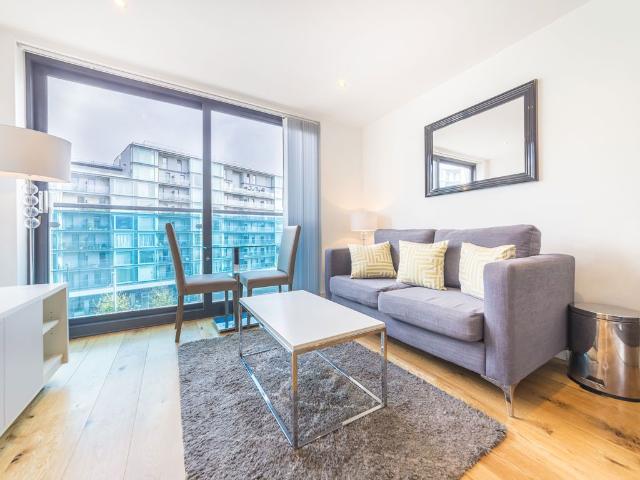 Studio for rent in Hayes, Greater London