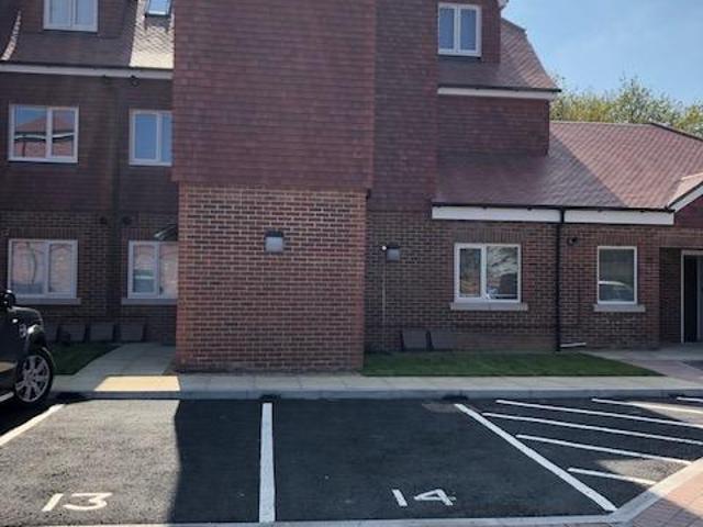 Apartment for rent in Spring Vale, Hampshire