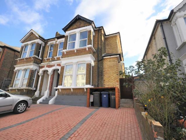 Apartment for rent in West Hendon, The Hyde
