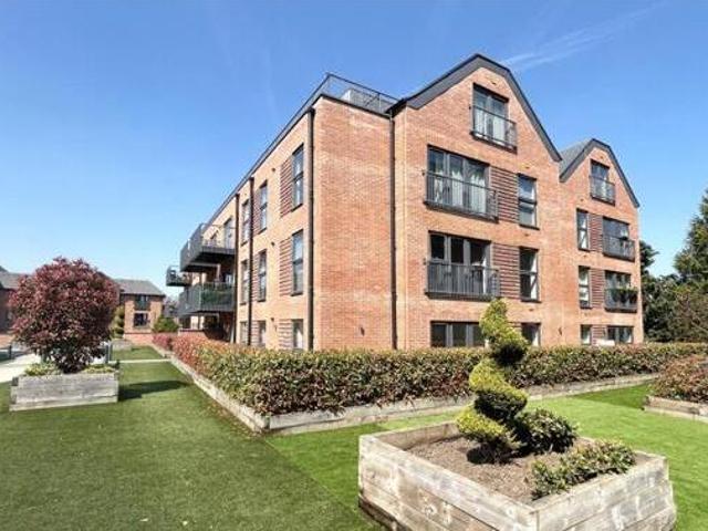 House for sale in Hart, Hampshire