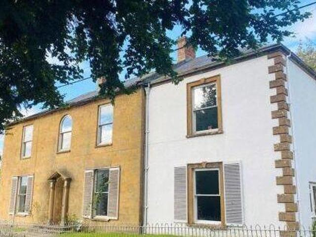 House for sale in Ilminster, Somerset