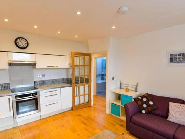 House for sale in Pachesham Park, Surrey
