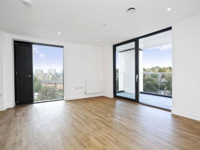 Apartment for rent in London Borough of Lewisham, Ladywell