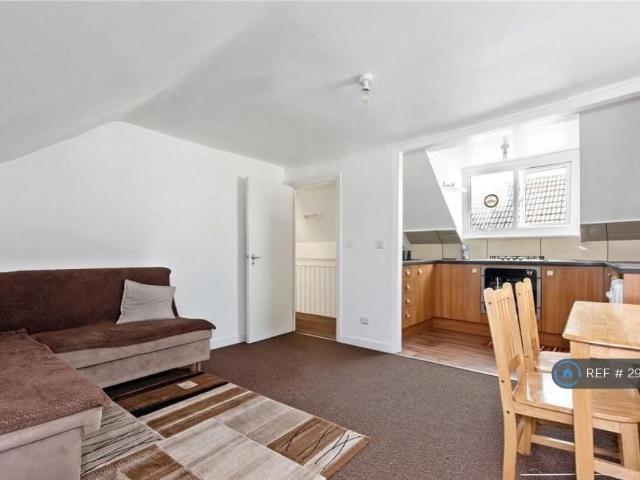 Apartment for rent in Church End, Greater London