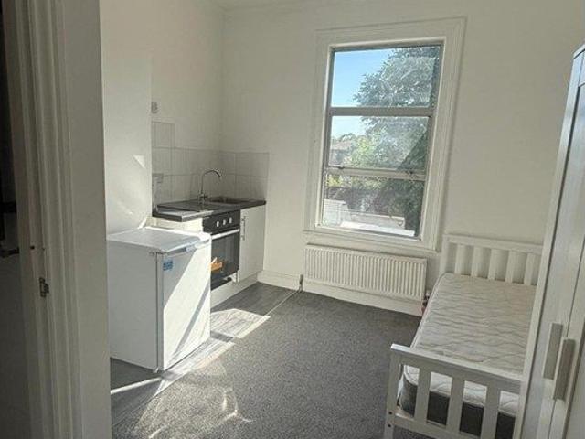 Studio for rent in Church End, Greater London