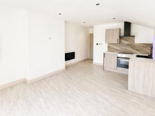 Studio for rent in West Hendon, The Hyde