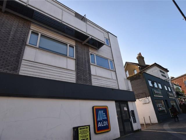 Apartment for rent in London Borough of Croydon, Greater London