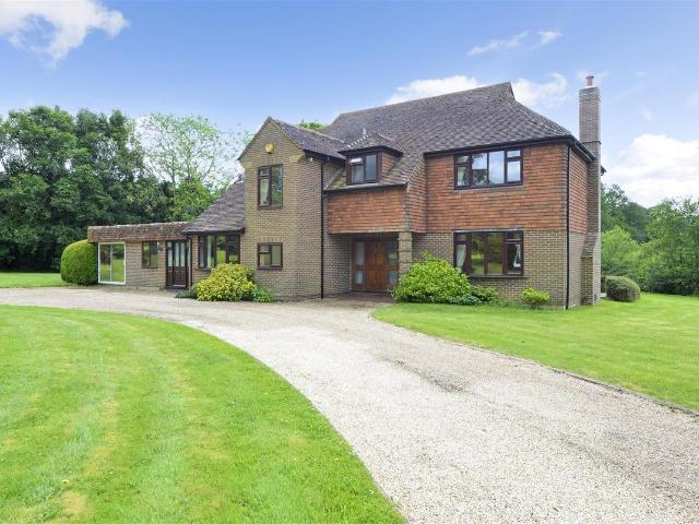 House for rent in Littlecote, West Sussex