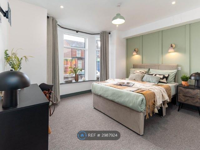 Room for rent in Newtown, Salford