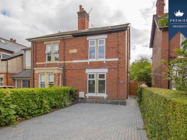 House for sale in East Midlands